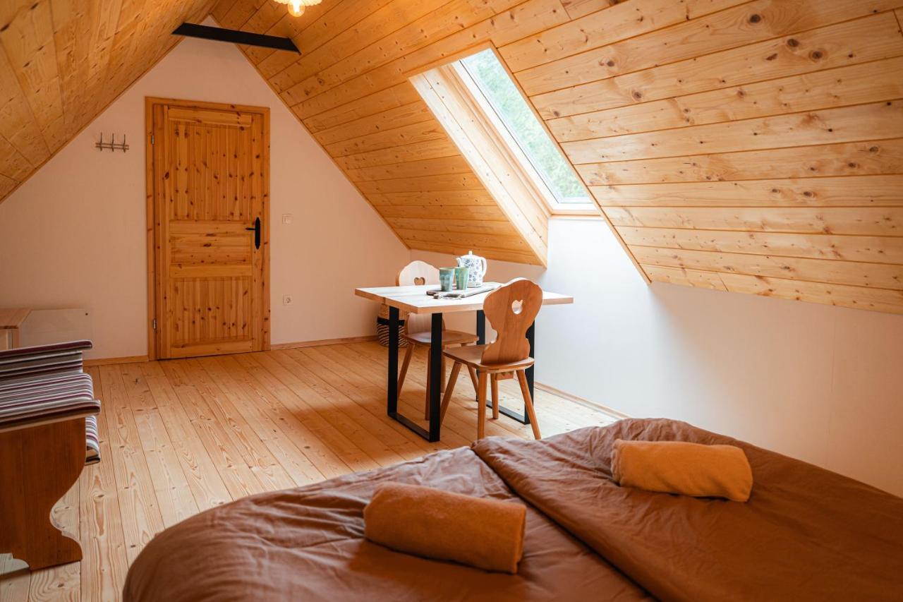 Organic Tourist Farm Pri Plajerju Lägenhet Trenta Exteriör bild